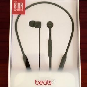 New BeatsX by Dr. Dre Black